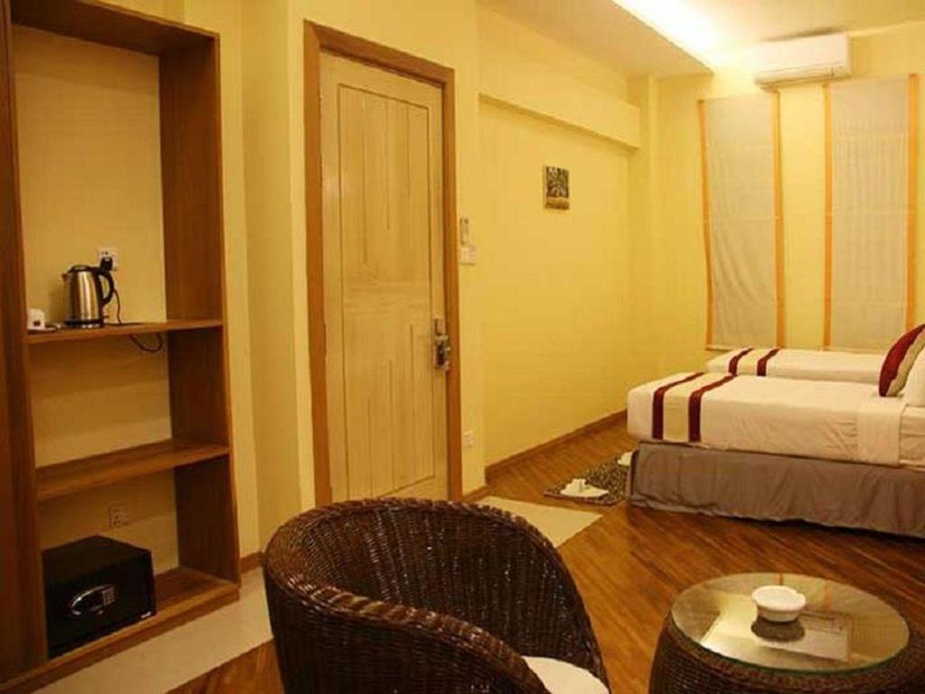 Golden Guest Hotel Dawei Exterior photo